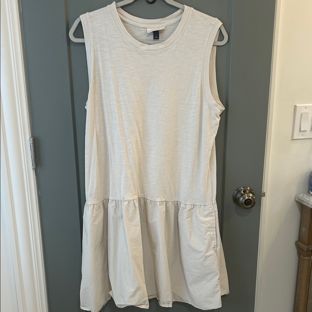 Universal Thread Cream Sleeveless Dress size large